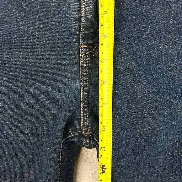 Levi’s 515 Shorts Womens 14 Blue Denim Mid Rise Classic Fit Casual Summer Staple - Picture 10 of 14